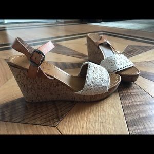 American Eagle Heels